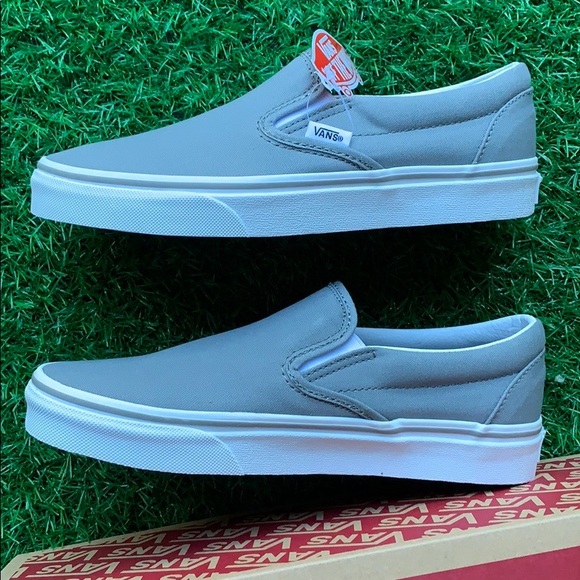 VANS CLASSIC SLIP-ON WILD DOVE/TRUE WHITE WMNS - Picture 13 of 16